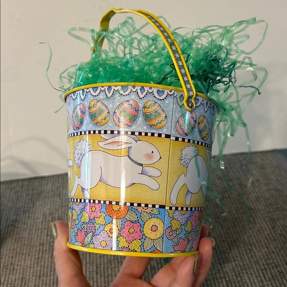 Mary Engelbreit Easter bunny tin set retired 1998 by Michel collectible pastels